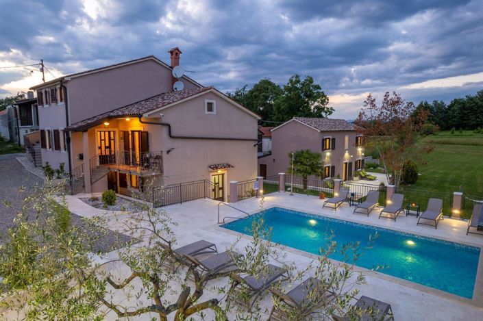 Image No.21-Propriété de 6 chambres à vendre à Pican