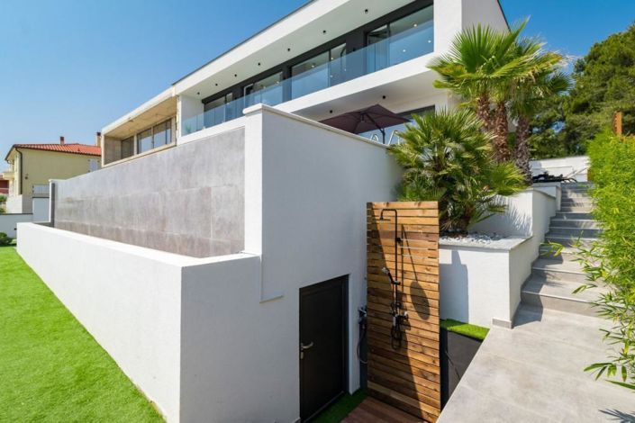 Image No.13-Propriété de 4 chambres à vendre à Medulin