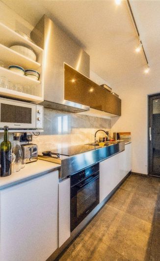 Image No.15-4 Bed Property for sale