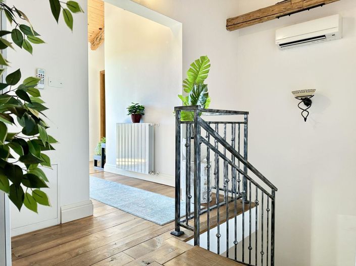 Image No.14-3 Bed Property for sale