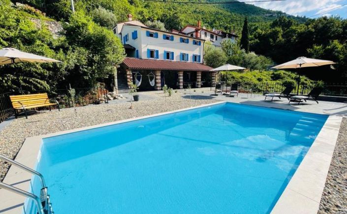 Image No.1-Propriété de 4 chambres à vendre à Mošcenicka Draga