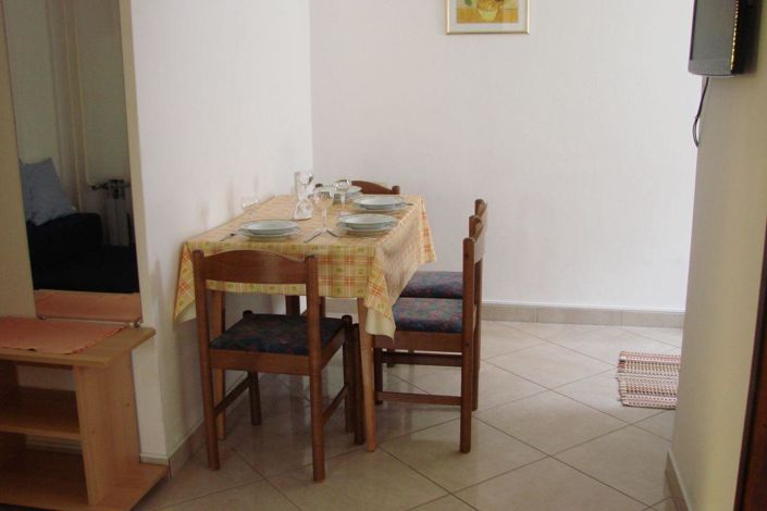 Image No.17-Propriété de 8 chambres à vendre à Novigrad