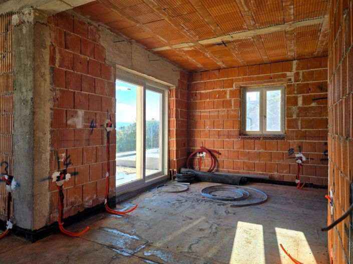 Image No.19-3 Bed Property for sale