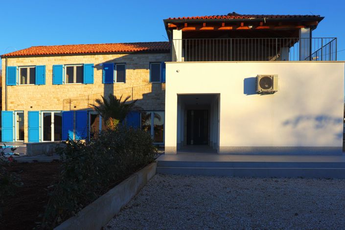 Image No.11-Propriété de 4 chambres à vendre à Višnjan