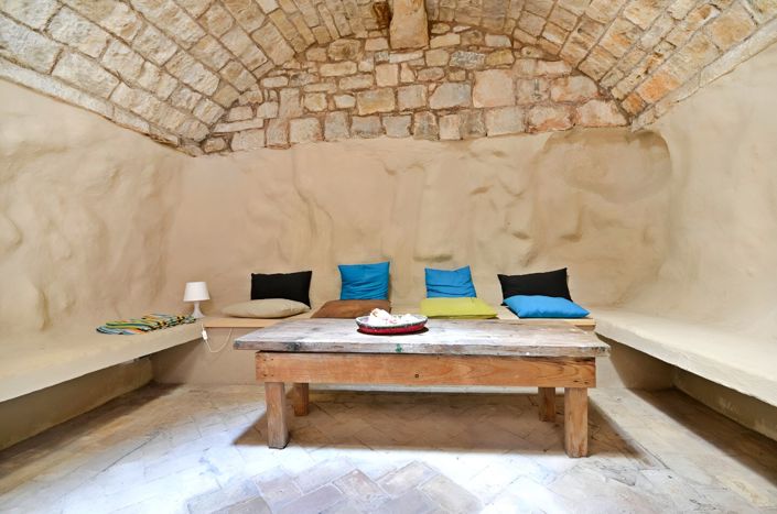 Image No.23-4 Bed Property for sale