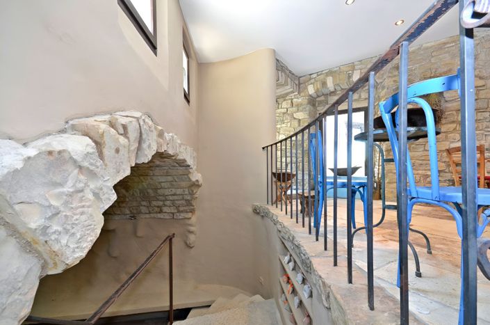 Image No.25-4 Bed Property for sale