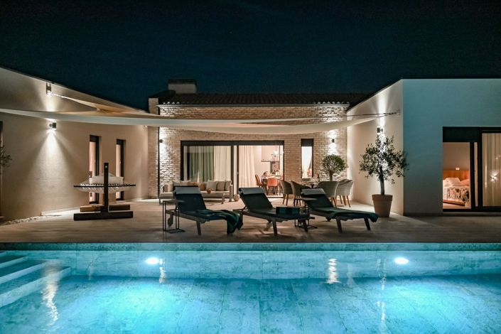 Image No.4-3 Bed Property for sale