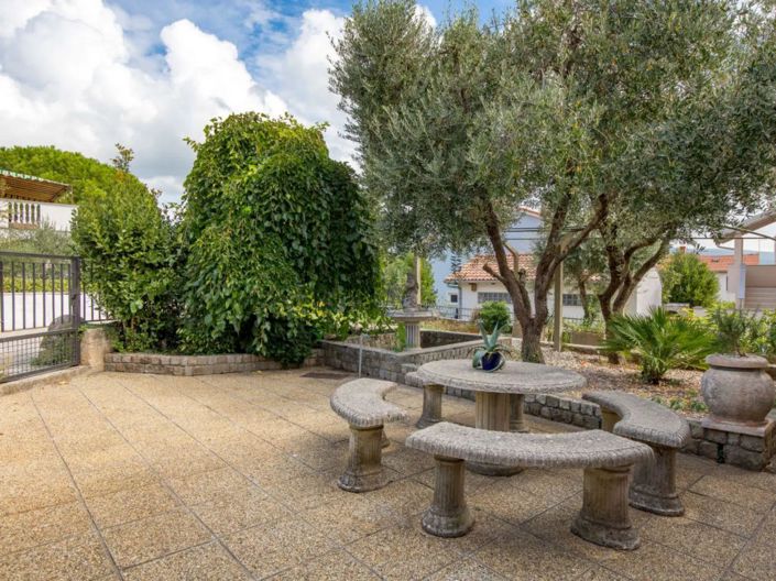 Image No.13-Propriété de 8 chambres à vendre à Croatie