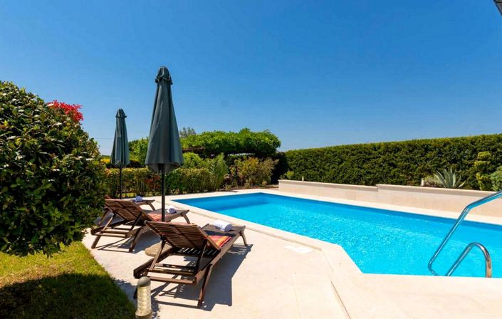 Image No.4-3 Bed Property for sale