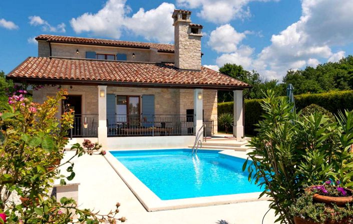 Image No.6-3 Bed Property for sale