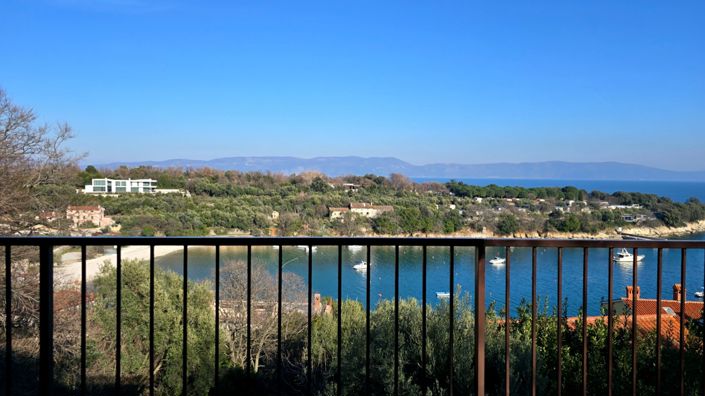 Image No.1-12 Bed Property for sale