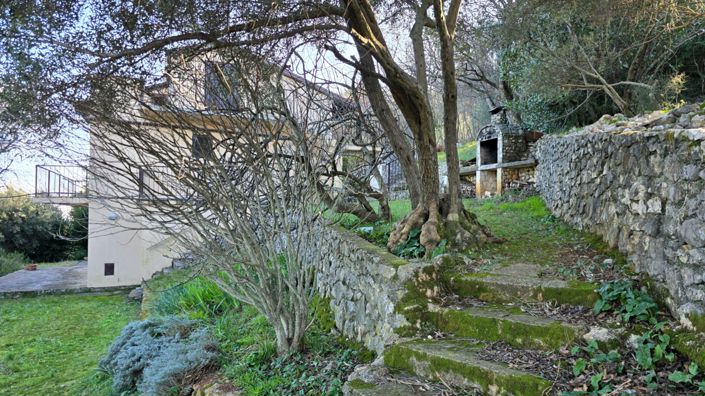 Image No.12-Propriété de 12 chambres à vendre à Croatie