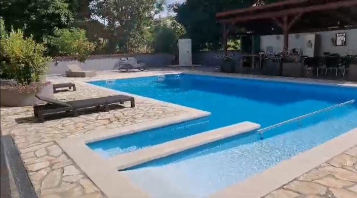 Image No.4-Propriété de 6 chambres à vendre à Croatie