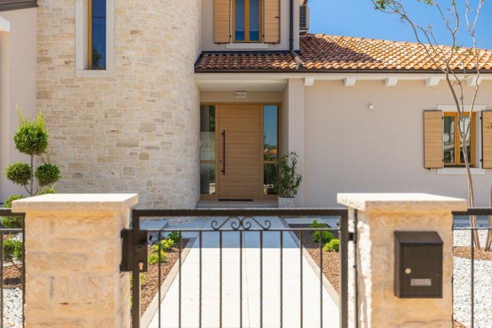 Image No.11-Propriété de 4 chambres à vendre à Rovinj