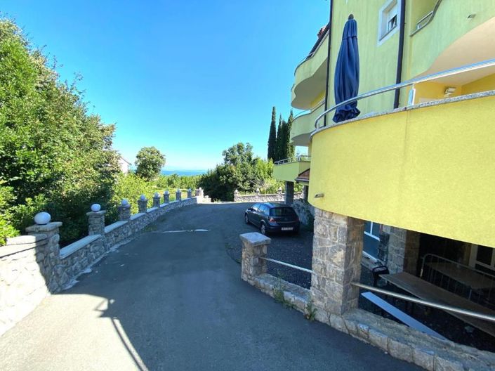 Image No.3-Propriété de 9 chambres à vendre à Matulji