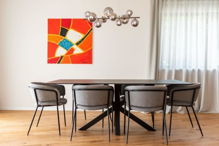 Image No.13-3 Bed Property for sale