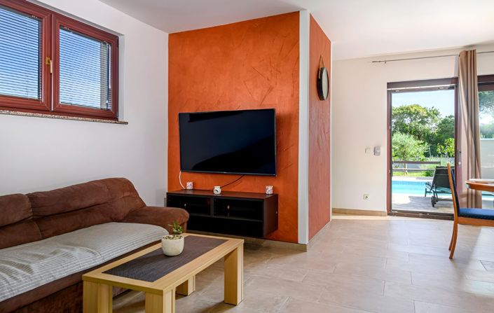 Image No.21-4 Bed Property for sale