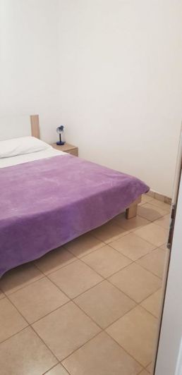 Image No.15-6 Bed Property for sale