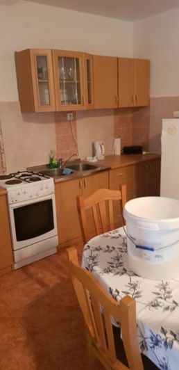 Image No.7-6 Bed Property for sale