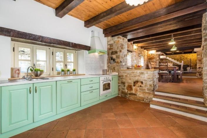 Image No.15-3 Bed Property for sale