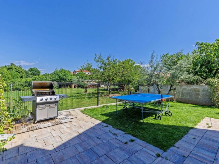 Image No.6-3 Bed Property for sale