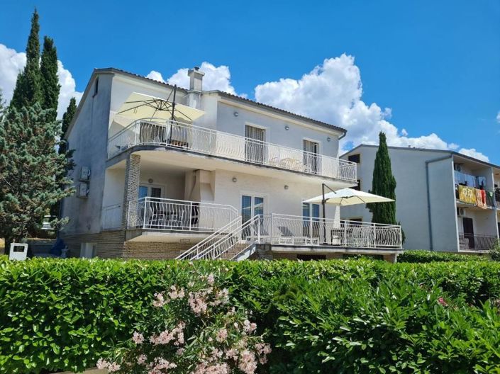 Image No.1-Propriété de 10 chambres à vendre à Croatie