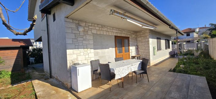 Image No.17-4 Bed Property for sale