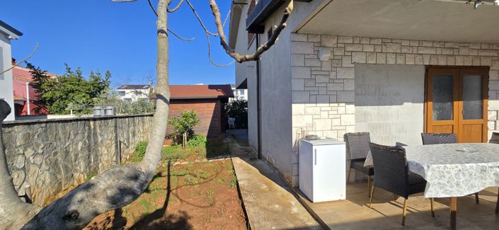 Image No.18-4 Bed Property for sale