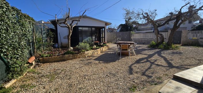 Image No.24-4 Bed Property for sale