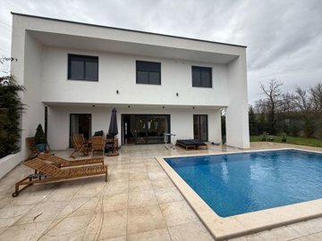 1 - Rovinj, Propriété