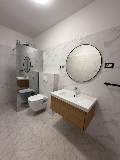 Image No.9-3 Bed Property for sale