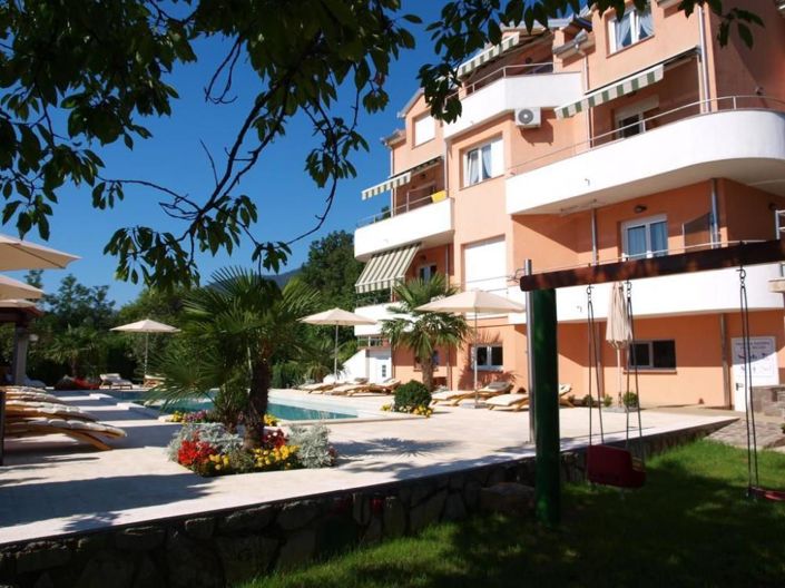 Image No.1-Propriété de 12 chambres à vendre à Croatie
