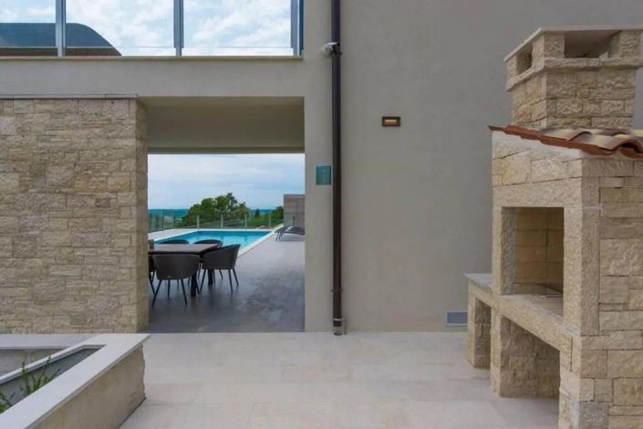 Image No.17-Propriété de 4 chambres à vendre à Buje