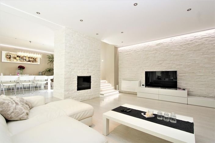 Image No.8-3 Bed Property for sale