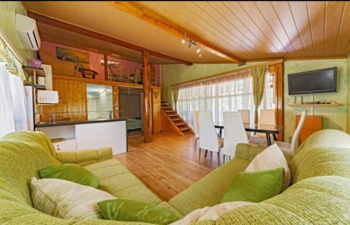 Image No.21-5 Bed Property for sale