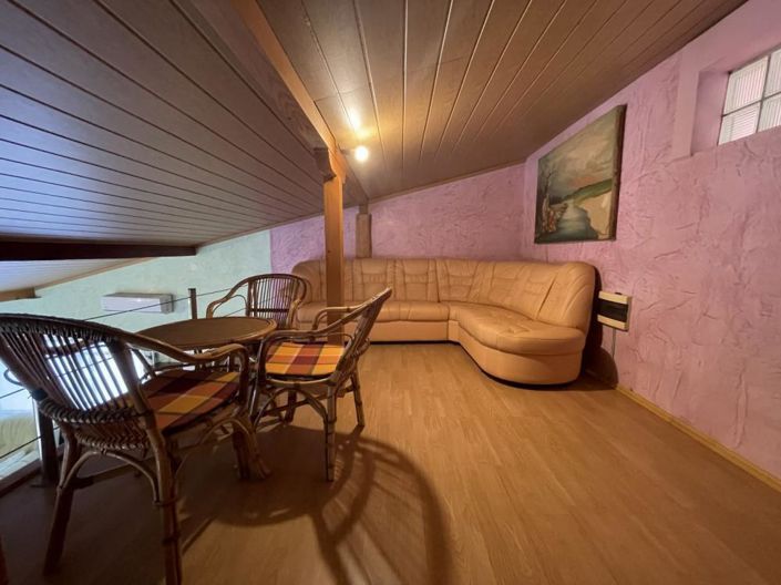 Image No.25-5 Bed Property for sale