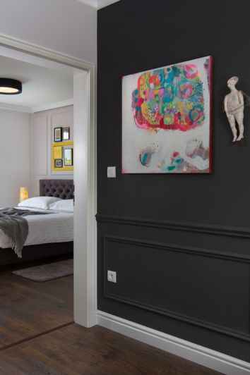 Image No.20-6 Bed Property for sale