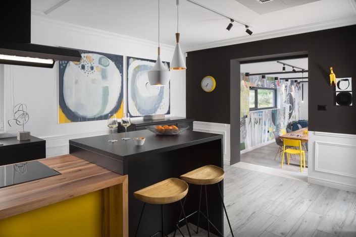 Image No.5-6 Bed Property for sale