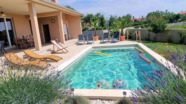 Image No.3-Propriété de 4 chambres à vendre à Croatie