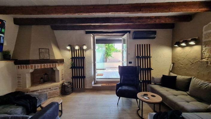 Image No.14-3 Bed Property for sale