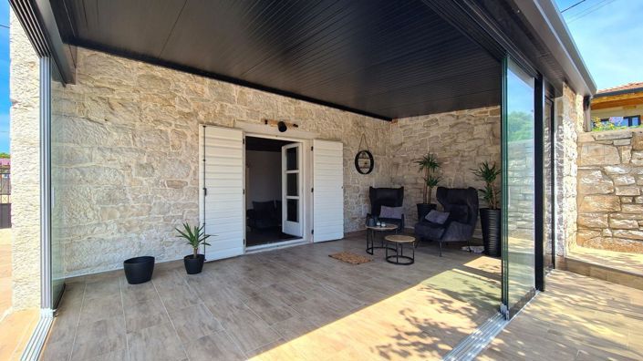 Image No.16-3 Bed Property for sale