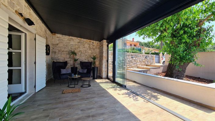 Image No.17-3 Bed Property for sale