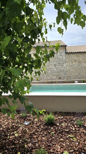 Image No.20-3 Bed Property for sale