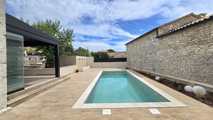 Image No.3-3 Bed Property for sale