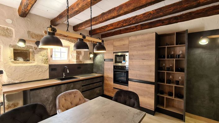 Image No.9-3 Bed Property for sale