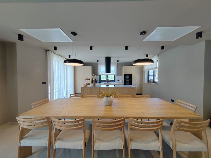 Image No.20-5 Bed Property for sale