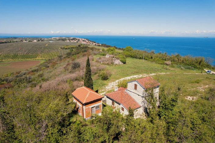 Image No.2-3 Bed Property for sale