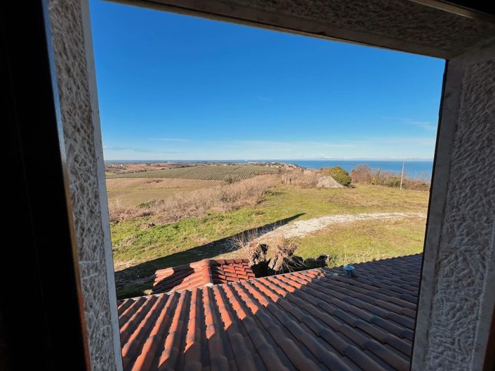 Image No.21-3 Bed Property for sale