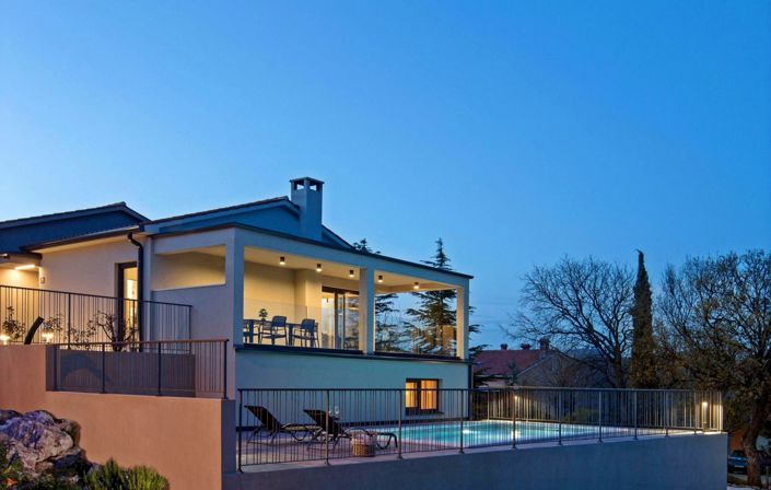 Image No.7-2 Bed Property for sale