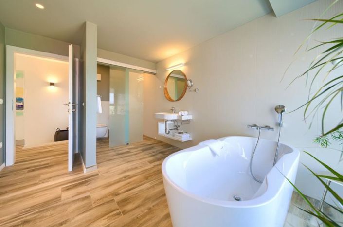 Image No.25-3 Bed Property for sale